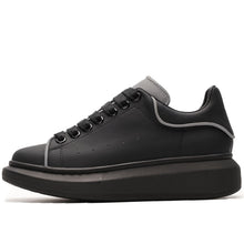 Load image into Gallery viewer, Men Shoe