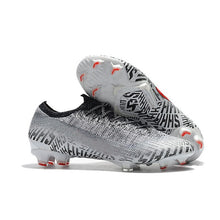 Load image into Gallery viewer, 2019 Spikes